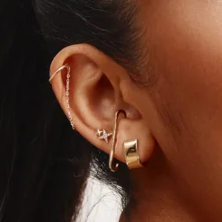 Discount Chunky U Shape Huggies in Gold 18k Fine Gold Plated | Earrings
