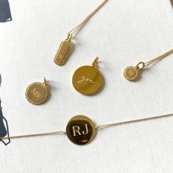 Online Diamond Engravable Disc Necklace in 10k Gold Bridal Gifts | Family Gifts