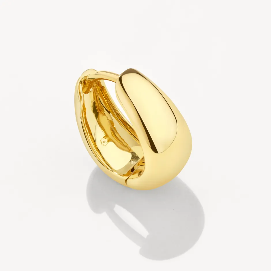 Outlet Dome Huggie Hoops in Gold Best Selling Gifts | Best Friend Gifts