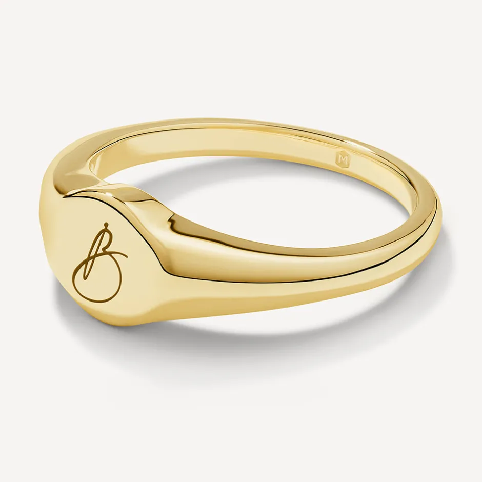 Best Engravable Circle Signet Pinky Ring in Gold Best Selling Gifts | Engravable Jewellery