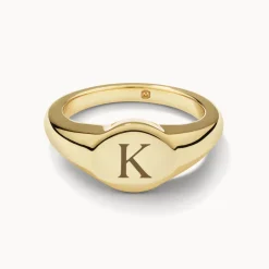 Best Engravable Circle Signet Pinky Ring in Gold Best Selling Gifts | Engravable Jewellery