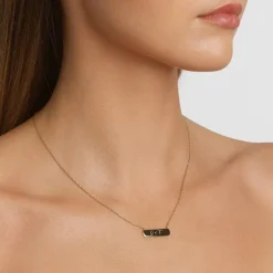 Hot Engravable Horizontal Bar Necklace in Gold Best Selling Gifts | Best Friend Gifts