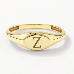 New Engravable Oval Signet Pinky Ring in 10k Gold Engravable Jewellery | Rings