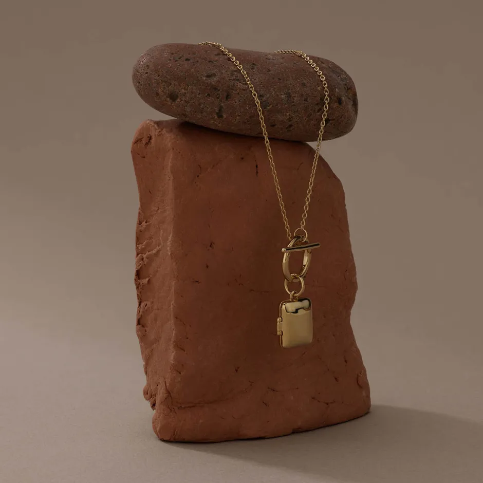 Fashion Engravable Rectangle Locket Fob Chain Necklace in Gold Engravable Jewellery | Locket Jewellery