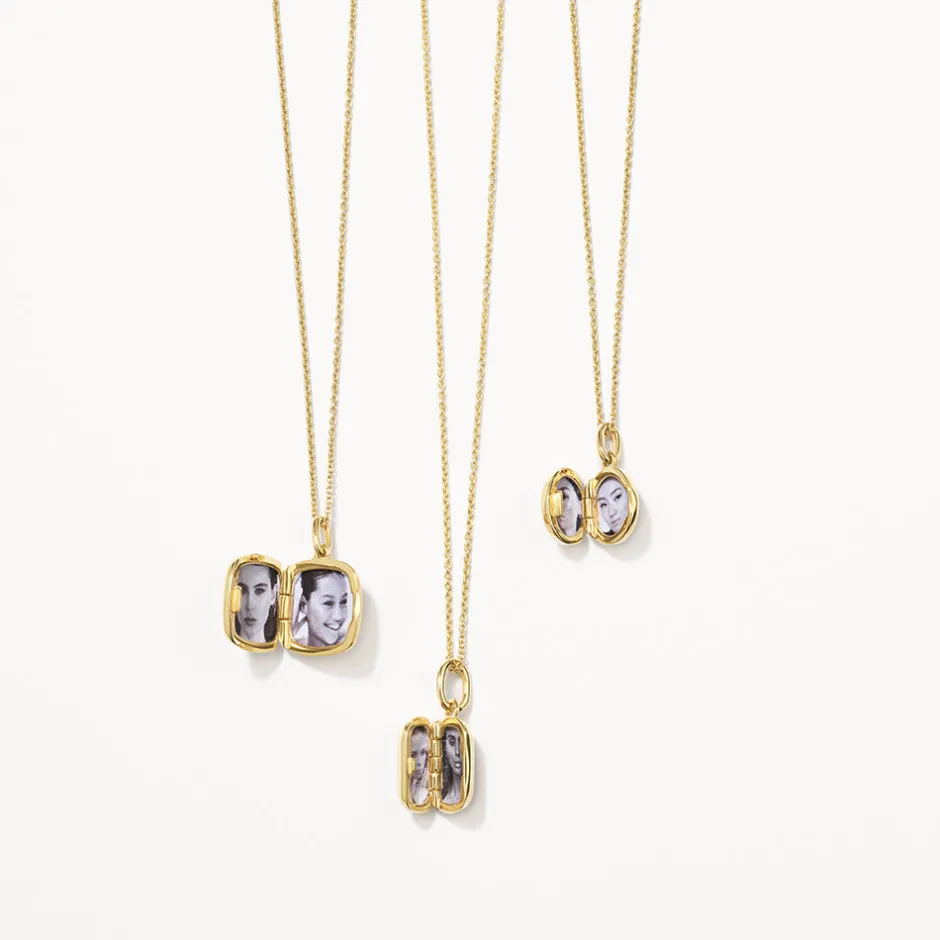 Sale Engravable Rectangle Locket Necklace in Gold Best Selling Gifts | Engravable Jewellery