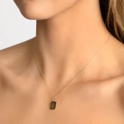 Discount Engravable Rectangle Necklace in 10k Gold Bridal Gifts | Best Friend Gifts