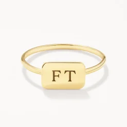 Hot Engravable Rectangle Ring in 10k Gold Bridal Gifts | Best Friend Gifts