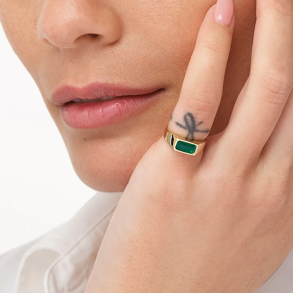 Hot Green Agate Signet Pinky Ring in Gold Gifts For Him | Under $150