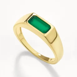 Hot Green Agate Signet Pinky Ring in Gold Gifts For Him | Under $150