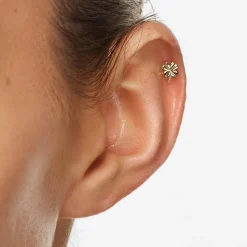 Fashion Lucky Clover Helix Single Stud in 10k Gold Earrings | Studs
