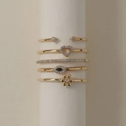 Hot Micro Diamond Daisy Ring in 10k Gold Rings | Diamond Rings
