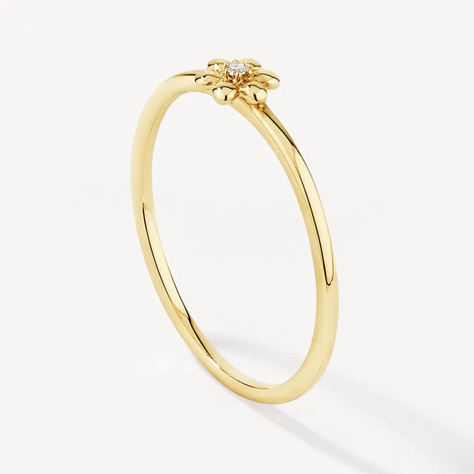 Hot Micro Diamond Daisy Ring in 10k Gold Rings | Diamond Rings