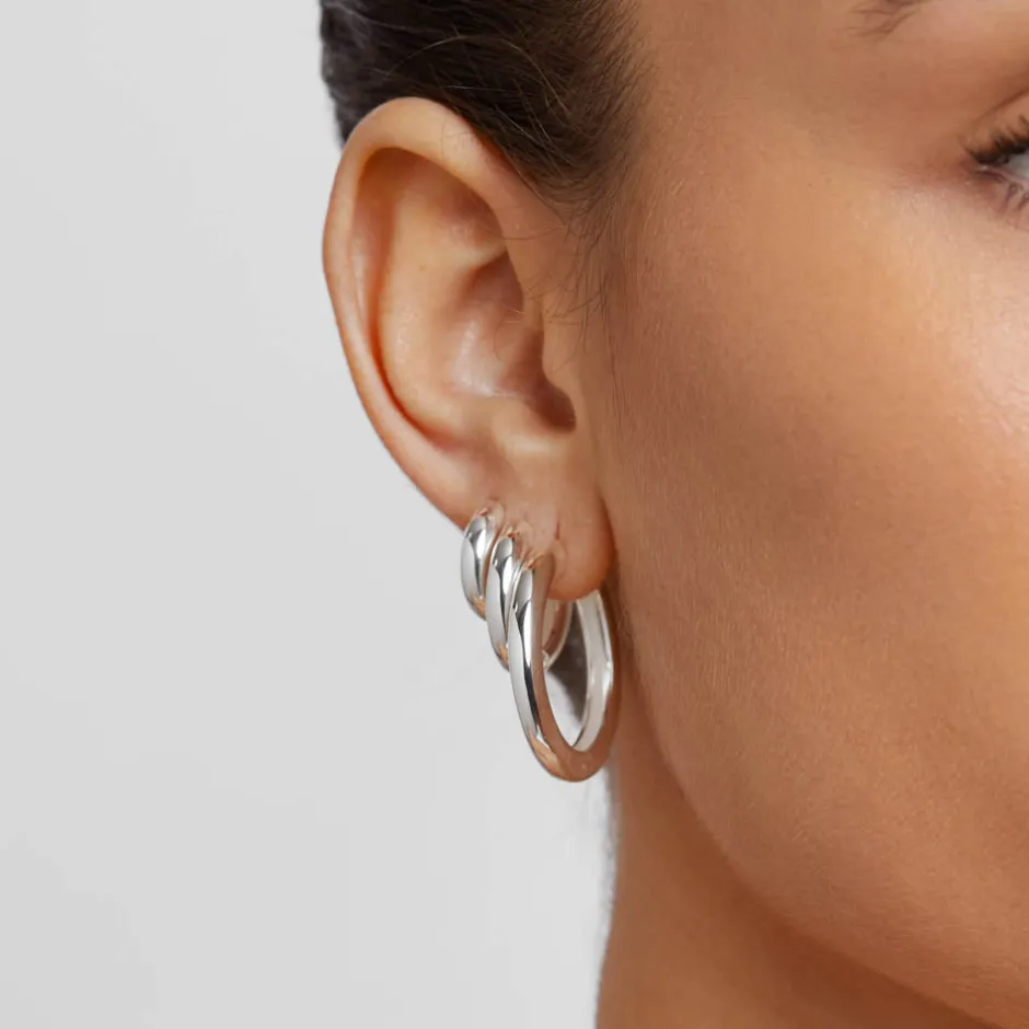 Best Mini Curve Hoop Earrings in Silver Best Friend Gifts | Under $150