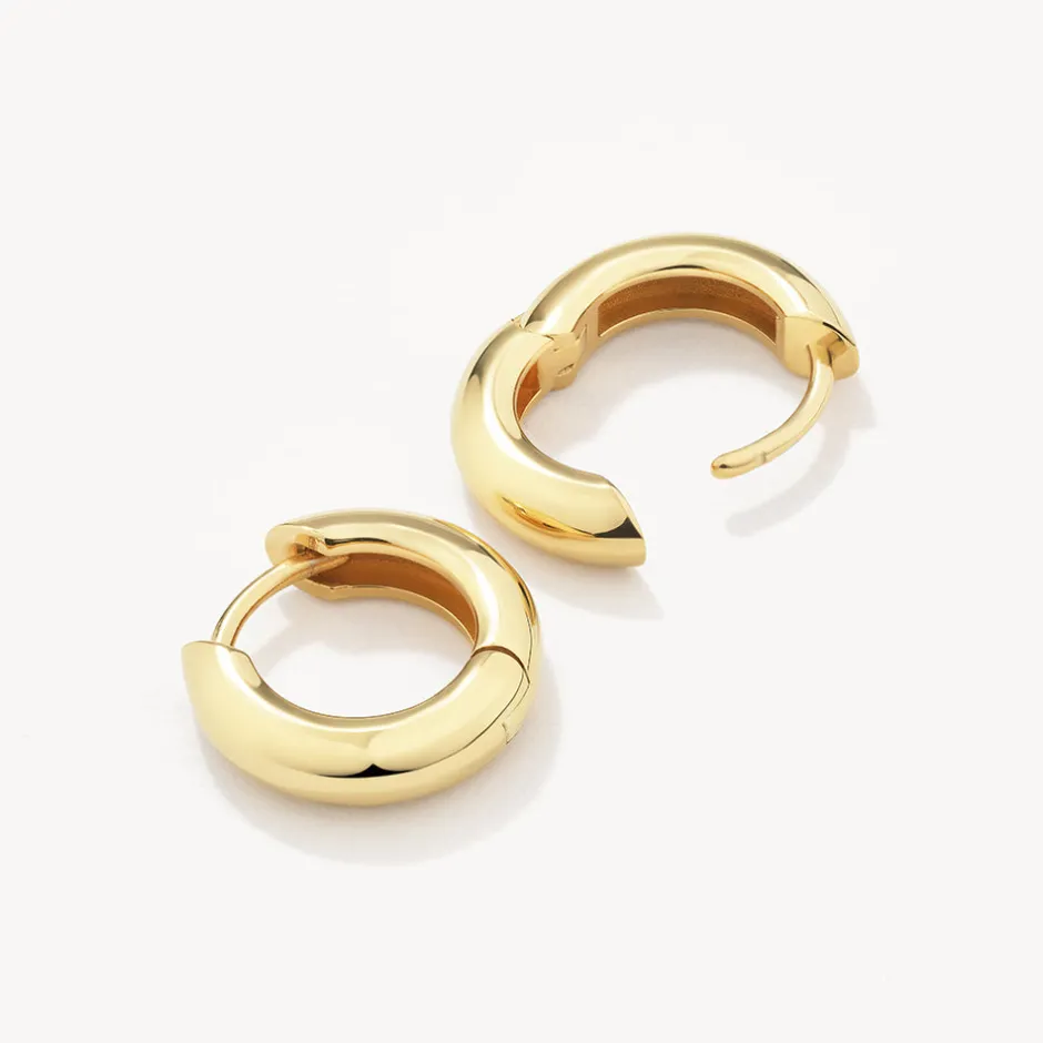 Outlet Mini Curve Hoop Earrings in Gold Best Friend Gifts | Under $150
