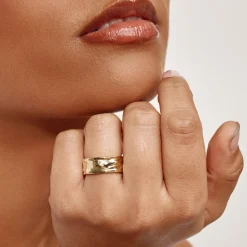 Hot Organic Hammered Band Ring in Gold 18k Fine Gold Plated | Rings