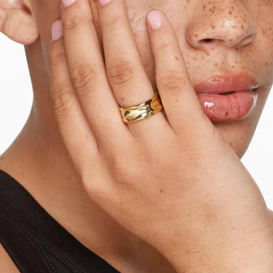 Hot Organic Hammered Band Ring in Gold 18k Fine Gold Plated | Rings