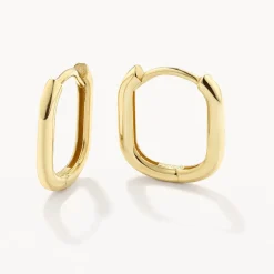 Hot Oval Paperclip Huggie Earrings in 10k Gold 10k Gold | Unisex