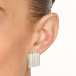 Outlet Ribbed Square Stud Earrings in Silver 925 Sterling Silver | Earrings