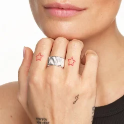 Sale Ribbed Tapered Barrel Ring in Silver 925 Sterling Silver | Rings