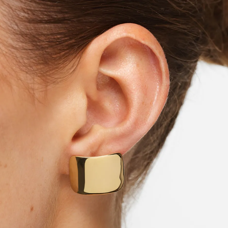 Hot Square Dome Stud Earrings in Gold 18k Fine Gold Plated | Earrings