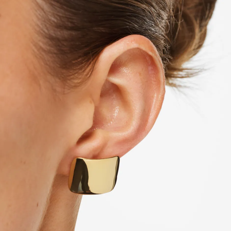 Hot Square Dome Stud Earrings in Gold 18k Fine Gold Plated | Earrings