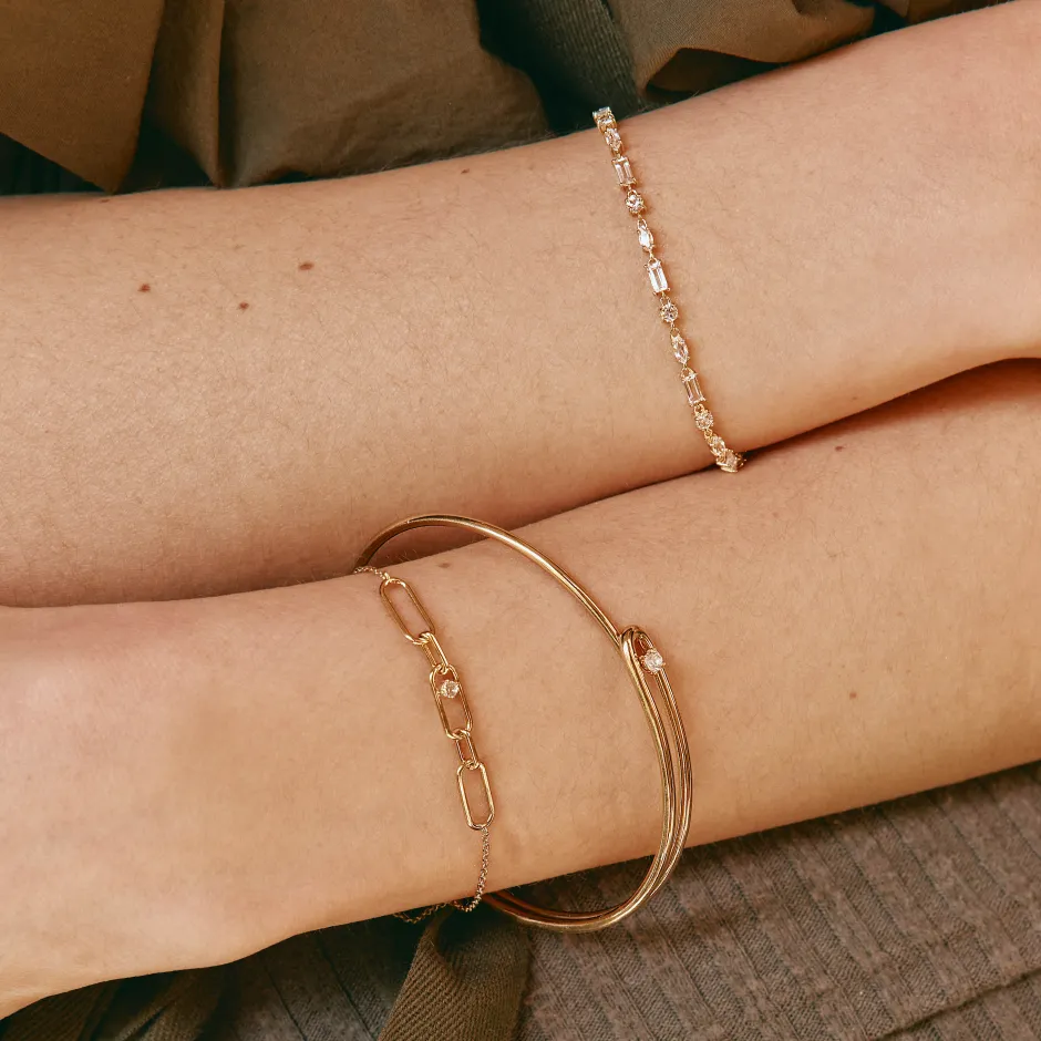 Outlet White Topaz Link Loop Bangle in Gold 18k Fine Gold Plated | Bracelets & Bangles